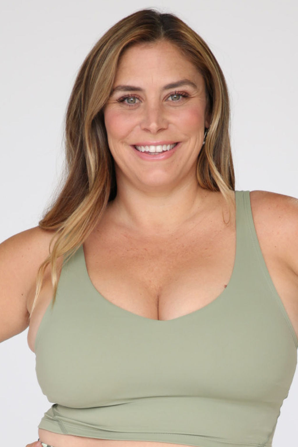 Sports Bra - Bold Matcha Green