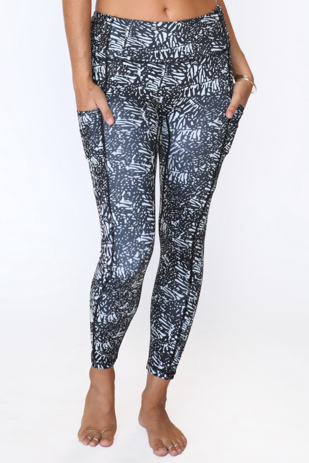 Leggings - Warrior (Prints) Black Bloom Seeds